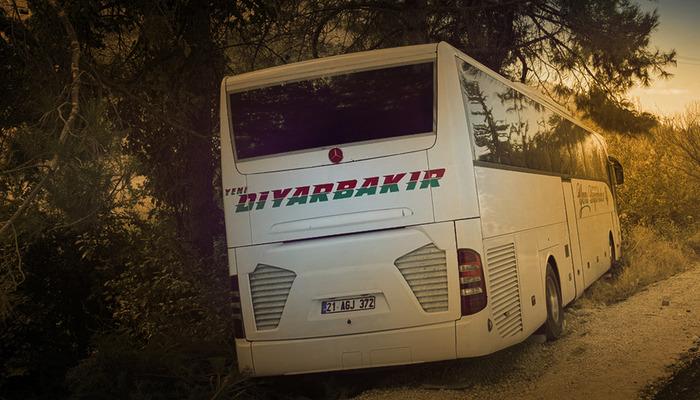 Adıyamanda yolcu otobüsü ile otomobilin çarpışması sonucu aynı aileden 4