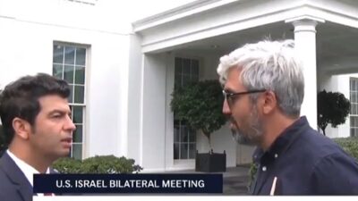 NTV Washington Temsilcisi Hüseyin Günay’ın Beyaz Saray’daki konuşması AP kamerasına