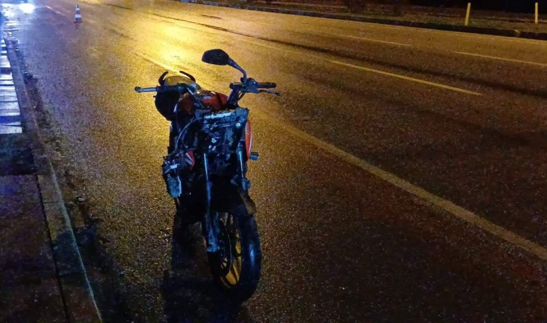 22 yaşındaki Necati Şentürk Çorum’da motosiklet kazasında yaşamını yitirdi Necati Şentürk Çorum’da motosiklet kazasında hayatını kaybetti. Genç sürücü çelik