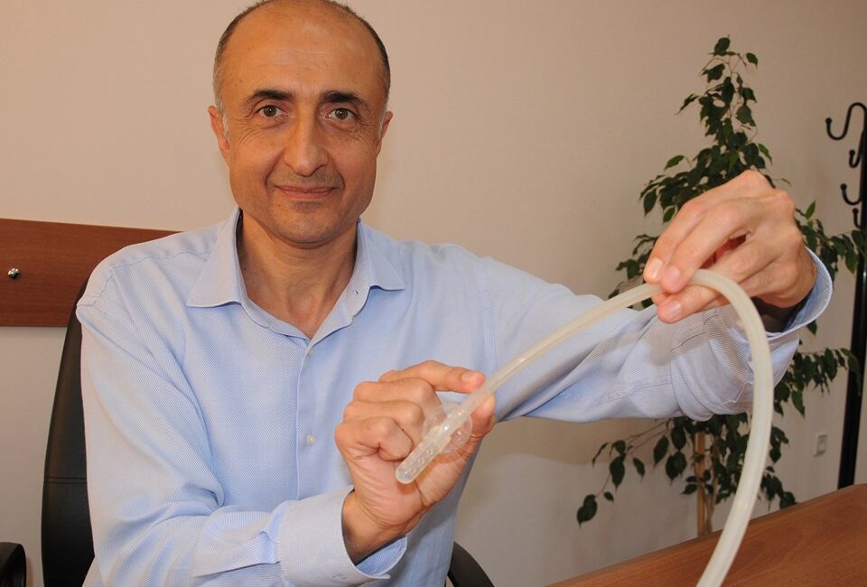 Akdeniz Üniversitesi Tıp Fakültesi Genel Cerrahi Anabilim Dalı öğretim üyesi