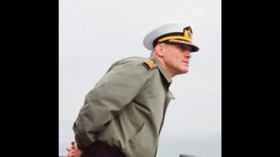 27 yıl Deniz Kuvvetleri’nde görev yapan Emekli Deniz Kurmay Albay