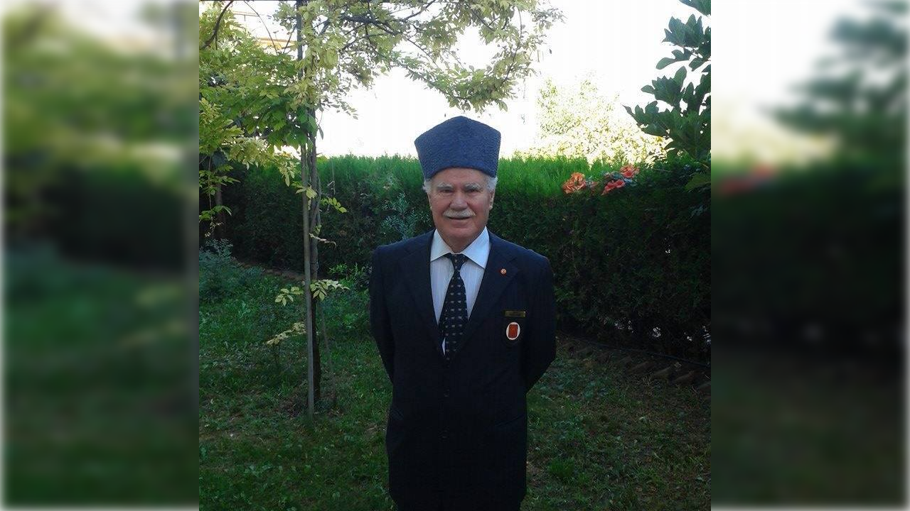 Dr. İrfan Akay, Burdur Devlet Hastanesi’nde uzun yıllar görev yapmış