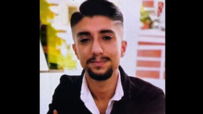 Zeytinburnu Telsiz Mahallesi’nde bıçaklı kavga yaşandı. 27 yaşındaki Ahmet Dolu