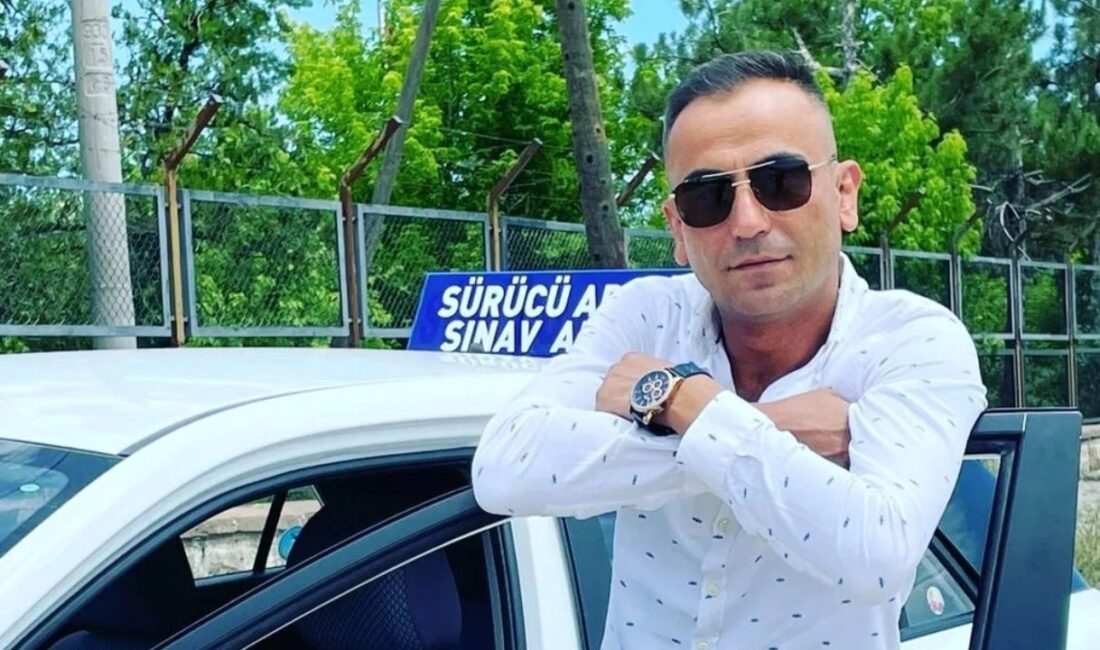 Çankırı’da itfaiye eri Gürak Güngör arazide ölü bulundu İtfaiye eri Gürak Güngör, Çankırı’da Ayansu Evleri mevkisinde aracının yanında