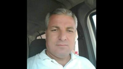 Adana’da görevli polis Gökhan Akyüzlü beyin kanaması sonucu hayatını kaybetti.