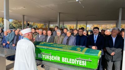 Malatyalı sanatçı Ali Kınık’ın 72 yaşındaki ağabeyi Ethem Kınık, bir