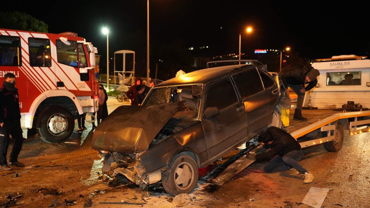 Denizli Pamukkale-Asmalıevler’de 5 araçlı zincirleme kazada 54 yaşındaki Burhan Özmen
