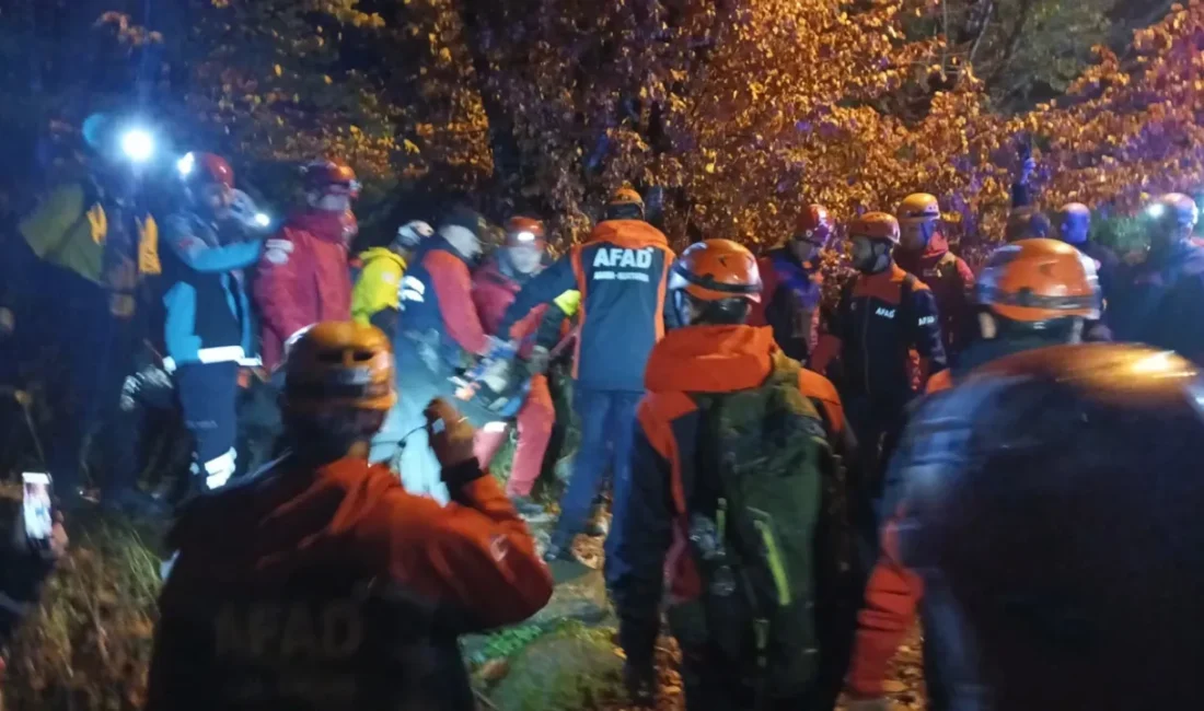 Şahin Öztop Bursa Uludağ’da kayalıklardan düştü: Bursa’da acı olay Uludağ’da yaşanan kazada 16 yaşındaki Şahin Öztop kayalıklardan düşerek hayatını