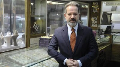 İslam Memiş, altın yatırımcısını 2026’nın ikinci yarısına karşı uyardı; gram