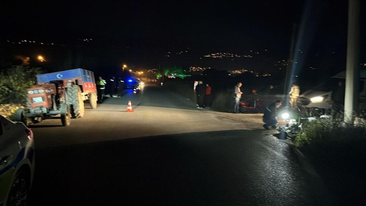 Aydın’ın Bozdoğan ilçesi Yazıkent yolunda motosiklet ile traktörün çarpıştığı kazada