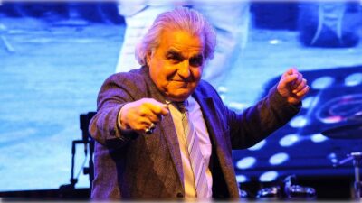 Yeşilçam'ın sevilen karakter oyuncusu Necdet Kökeş, nefes darlığı nedeniyle yoğun