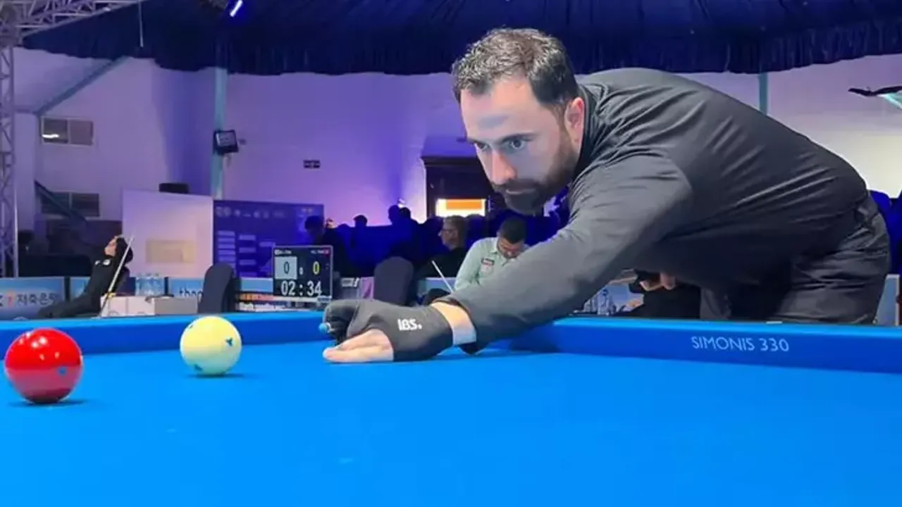 Milli bilardocu Berkay Karakurt 3 Bant Dünya Kupası’nda Mısır’da şampiyon