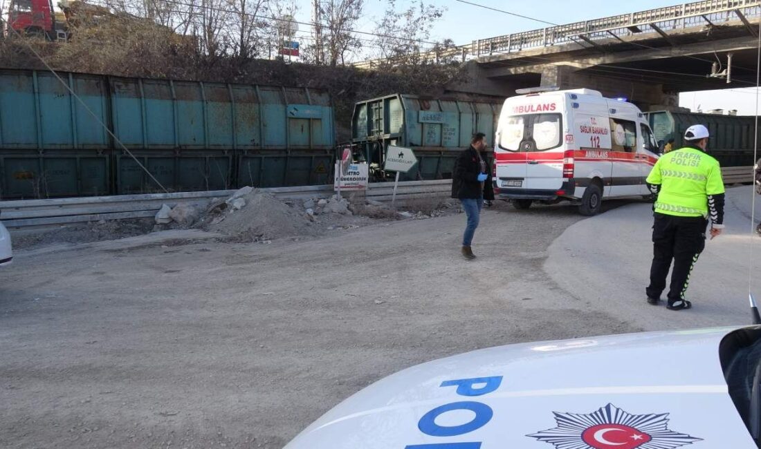 Sağdıç Buğrahan: Malatya’da yük treni çarptı Malatya Anayurt Bulvarı’nda 17 yaşındaki Sağdıç Buğrahan’a yük treni çarptı;
