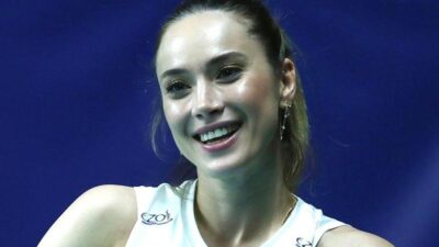 Eski milli voleybolcu Derya Çayırgan kimdir? Kaç yaşında, hangi takımlarda