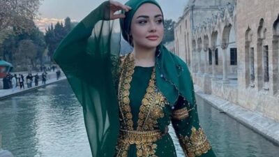 Şanlıurfalı oyuncu Pınar Cılıt, bir video paylaşarak başörtüsünü çıkardığını duyurdu