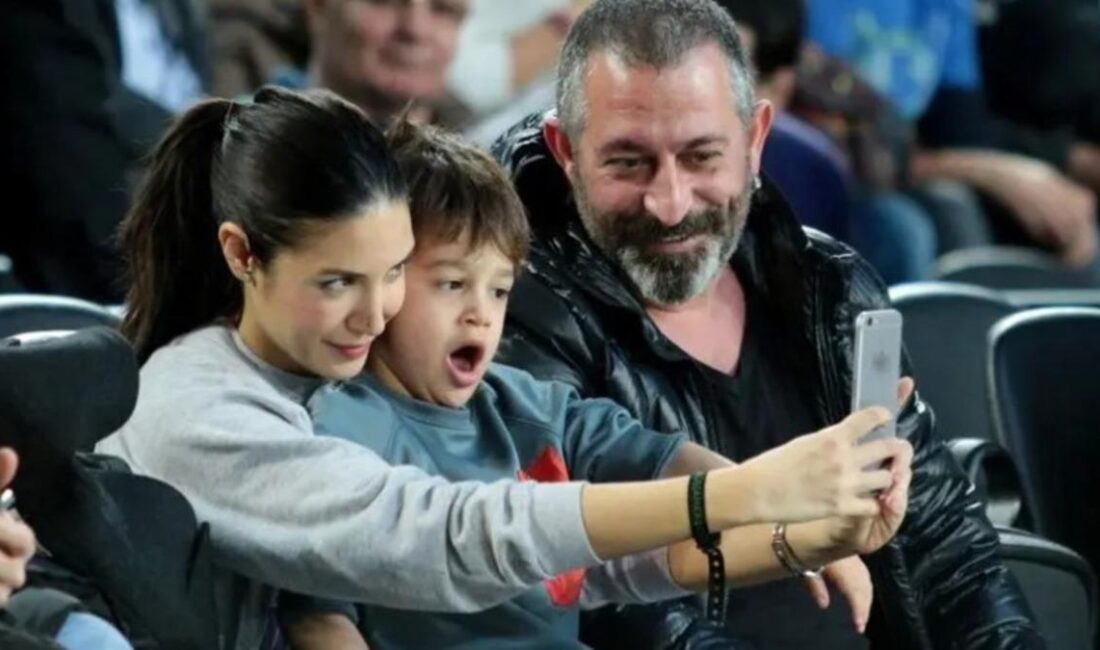 Sosyal medyayı aktif kullanan isimlerin başında gelen komedyen Cem Yılmaz,