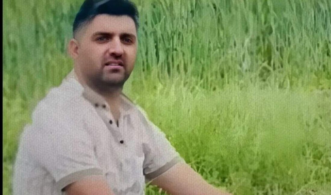 Mardin’in Kızıltepe İlçesinde Genç Yaşta Kalp Krizi: Musa Emer Yaşamını Yitirdi 29 yaşındaki Musa Emer'in ani vefatı Kızıltepe'yi yasa boğdu. Emer,