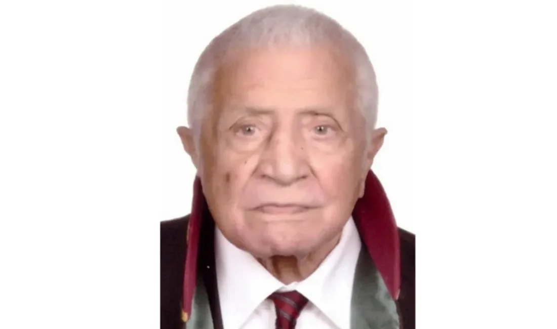 İstanbul Barosu Avukatı Mehmet Edip Sezgin Hayatını Kaybetti Avukat Mehmet Edip Sezgin (İstanbul Barosu sicil no: 4502), 22