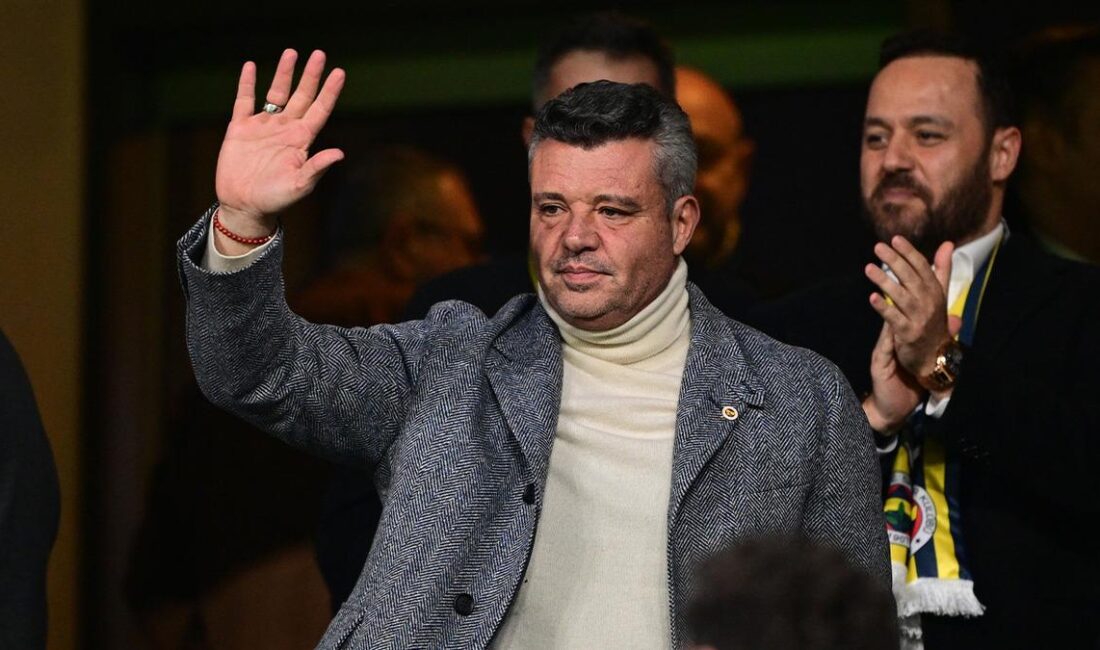 Milli Yıldız Adem Yeşilyurt İçin Sürpriz Madde: Topuk Yaylası… Fenerbahçe, Karşıyaka'nın parlayan yeteneği Adem Yeşilyurt transferinde mutlu sona ulaştı;