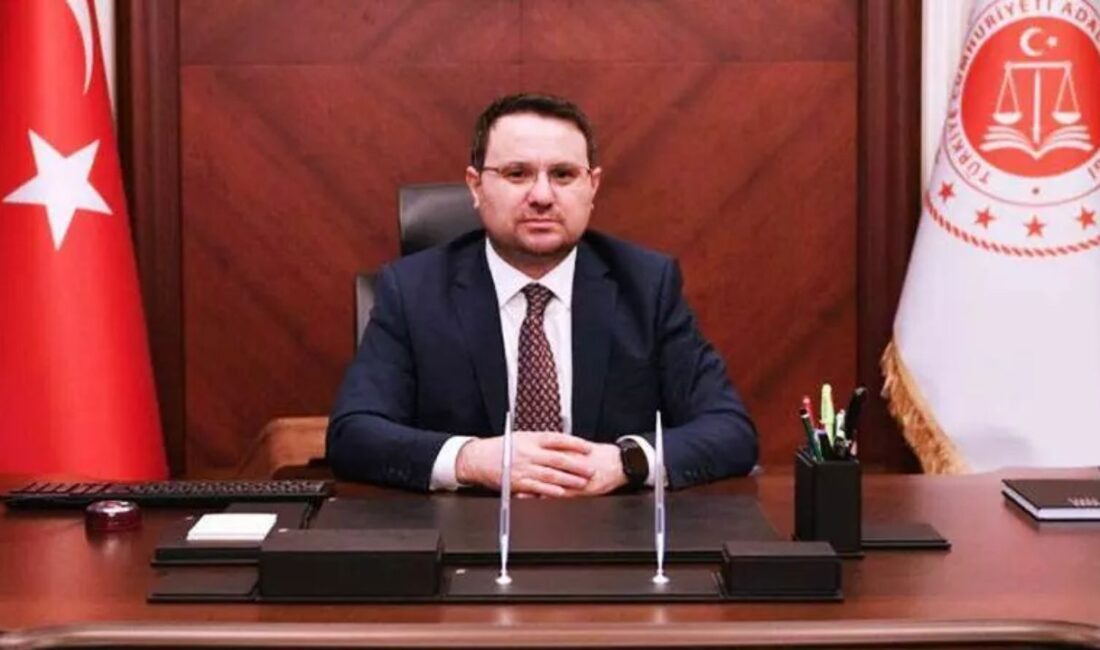 Adalet Bakanlığı koltuğunda değişiklik yaşandı. Görevden ayrılan Yılmaz Tunç'un yerine