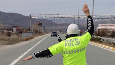 Resmi Gazete'de yayımlanan yeni trafik yasası ile cezalar tarihin en