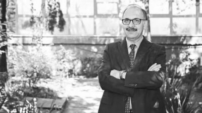 Mustafa Var neden öldü Mustafa Var ölüm nedeni ve akademik
