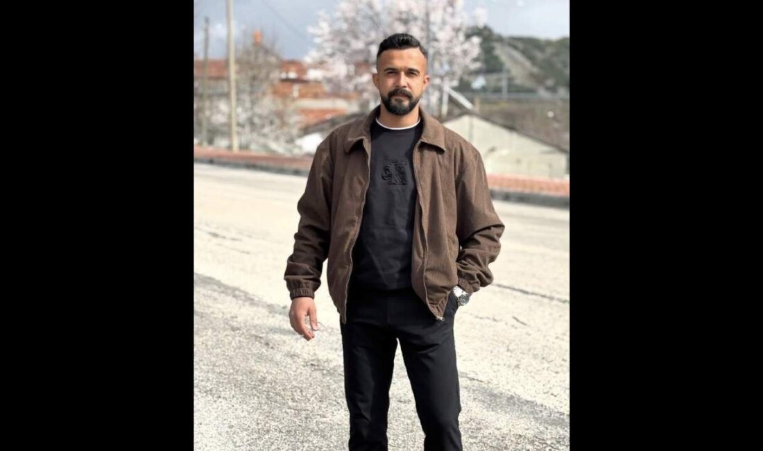 Burdur’da Ormanlık Alanda Acı Son: 26 Yaşındaki Uğurcan Topçu’nun Cansız Bedeni Bulundu Burdur'un Dere Mahallesi'nde ormanlık alanda yürüyüş yapan gençler, 26 yaşındaki
