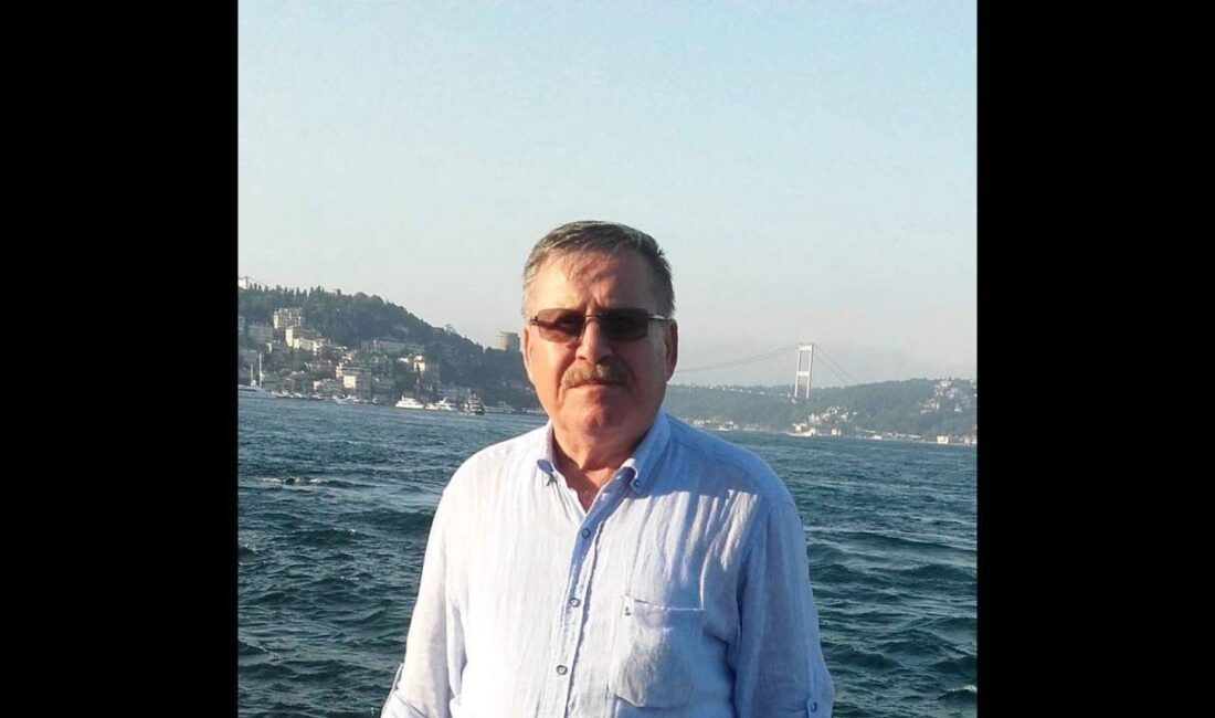 Eski CHP Muğla Milletvekili Zeki Çakıroğlu Hayatını Kaybetti Eski Milletvekili Zeki Çakıroğlu hayatını kaybetti. Zeki Çakıroğlu kimdir, siyasi