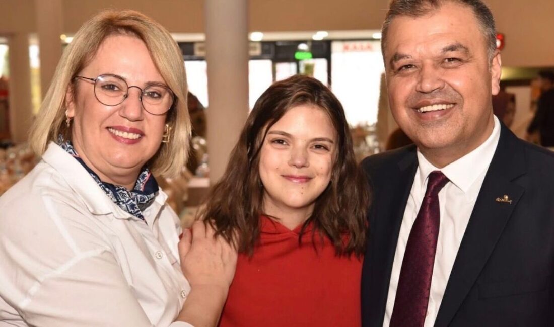 Çan Yasta: Belediye Başkanı Harun Arslan’ın Kızı İrem Nur Arslan Hayatını Kaybetti Bir süredir hastanede tedavi gören İremnur Arslan 30 yaşında vefat