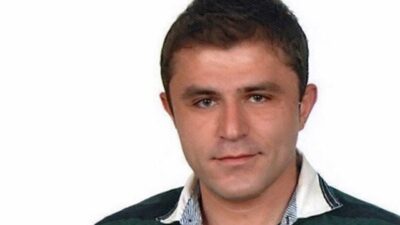  Uşak Üniversitesi öğretim görevlisi Mehmet Akyar evinde ölü bulundu.