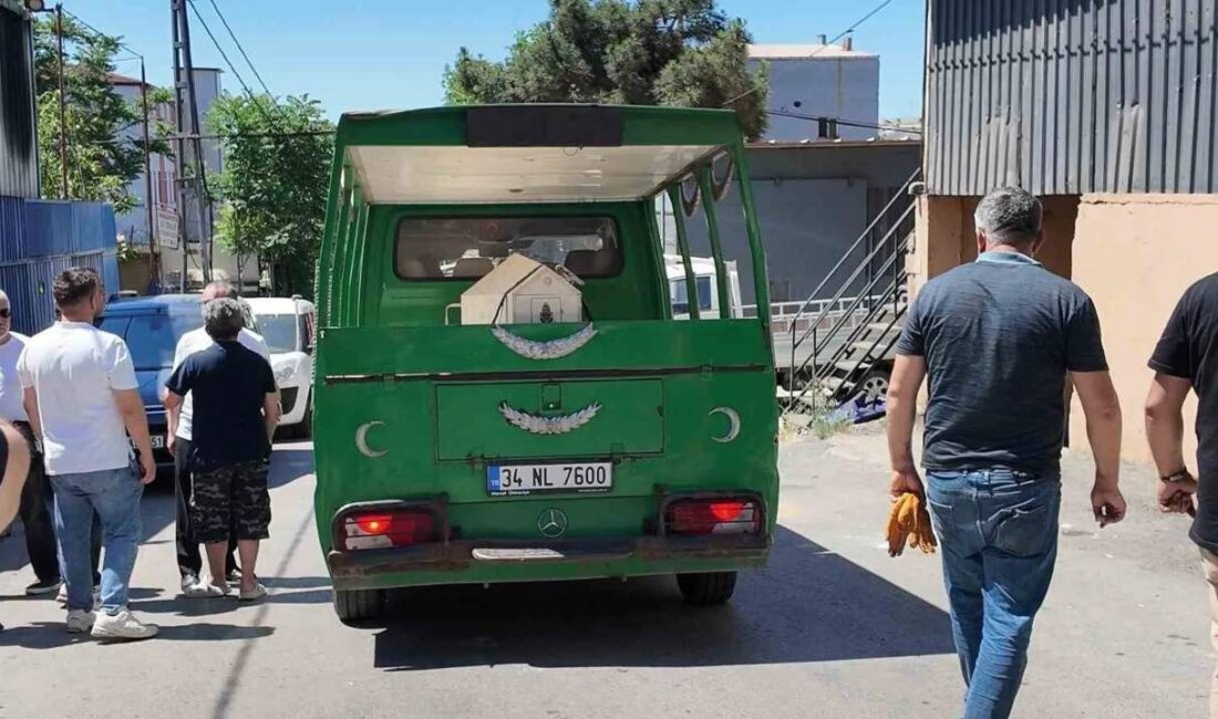 Pendik Umut Sokak’ta silah sesleri: Y.İ. hayatını kaybetti Pendik Velibaba Mahallesi Umut Sokak'ta bir iş yerinde Y.İ.tabancayla intihar