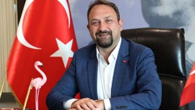 1981 İzmir doğumlu Utku Gümrükçü, CHP'deki devir teslim krizinin ardından