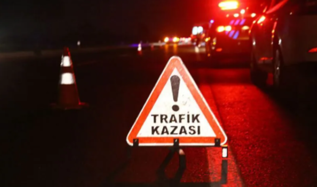 Tunceli-Ovacık Yolunda Kafa Kafaya Çarpışma! Tunceli-Ovacık kara yolunda otomobil ile pikabın çarpışması sonucu 1 kişi