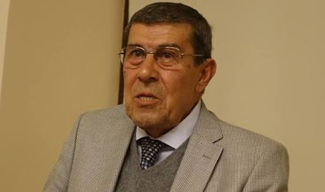 80 yaşındaki usta sanatçı Zihni Göktay vefat etti. Şehir Tiyatroları’nın